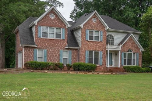 55 Vale Pt, Newnan, GA 30265-1839
