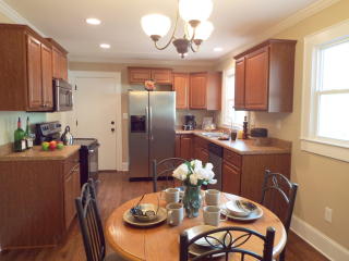 1114 Thomas Ave, Kannapolis, NC 28081-5346