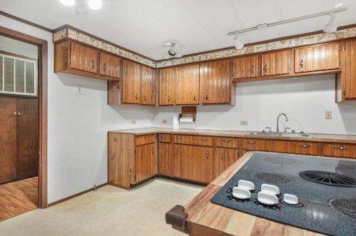 5116 Avispa Way, Austin TX  78738-7602 exterior