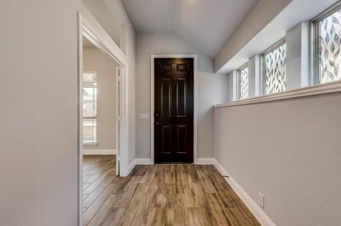 9701 Athens Dr, Argyle TX  76226 exterior