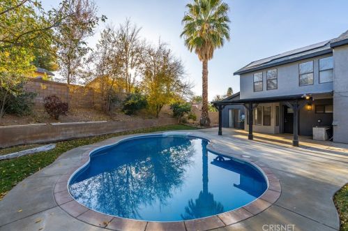 42320 La Gabriella Dr, Lancaster CA  93536-3568 exterior