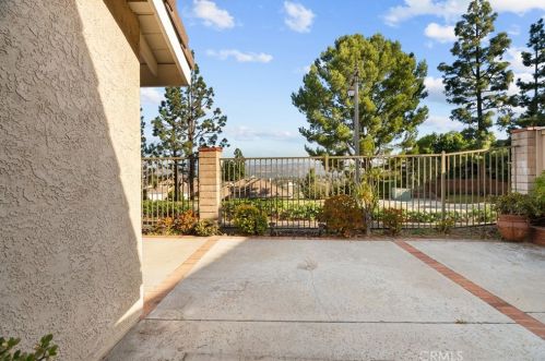 6205 Garnet Cir, Anaheim CA  92807-4857 exterior