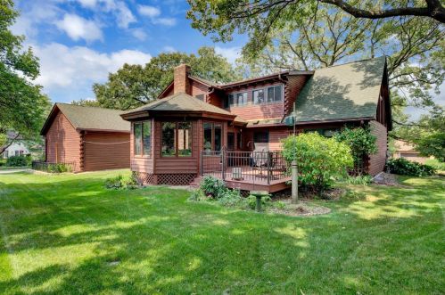 94 Bridgewater Dr, Saint Paul MN  55127-6976 exterior