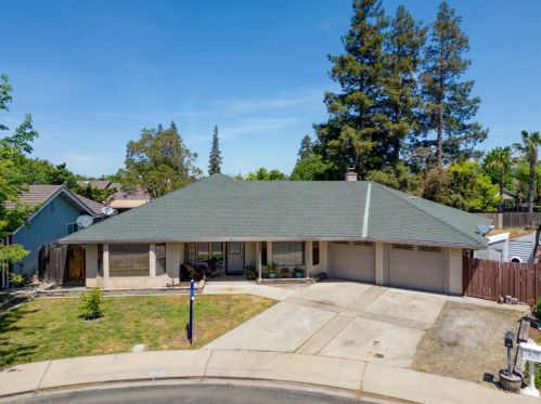 2405 Naas Ct, Modesto, CA 95358-1246