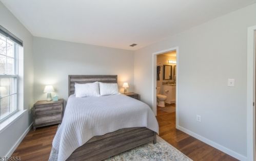 605 Tulsa Ct, Hackettstown NJ  07840-1694 exterior