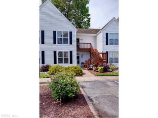 625 Ironwood Dr, Yorktown, VA 23693-5560