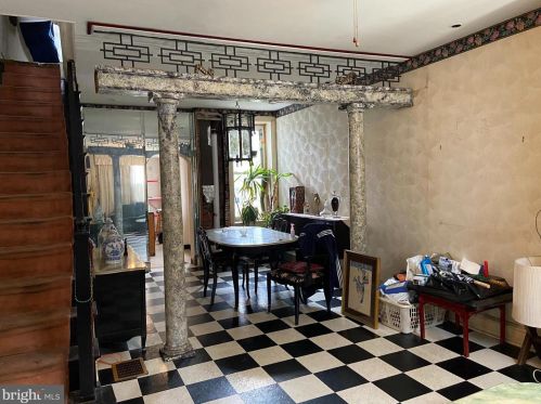 2216 Firth St, Philadelphia, PA 19125-2208