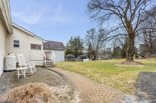 102 Vail St, Hackettstown NJ 07840-1220 exterior