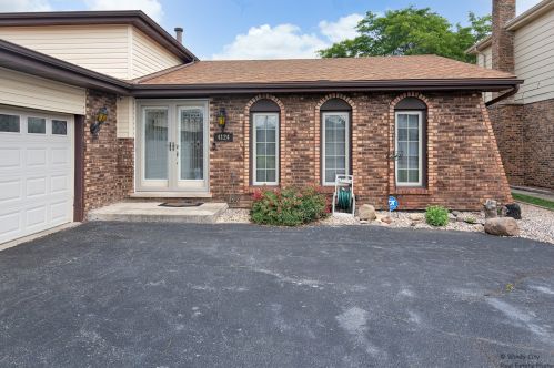 4124 178th St, Country Club Hills, IL 60478-5106