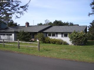 89582 Manion Dr, Warrenton, OR 97146-7121