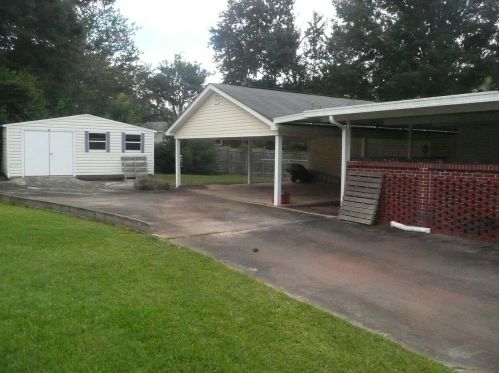 624 Peachtree Dr, Thomaston, GA 30286-4704
