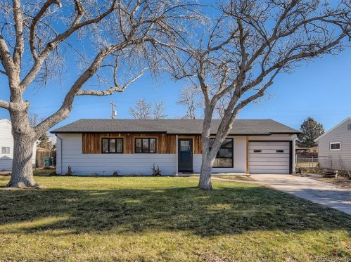 160 13th Ave, Denver, CO 80601-1855