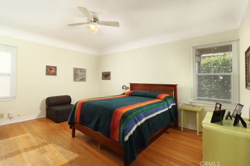 1205 Cleveland Rd, Glendale CA  91202-2602 exterior