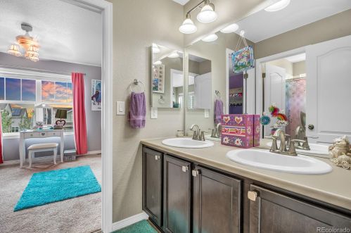 4854 Wenatchee St, Aurora CO 80015-6799 exterior