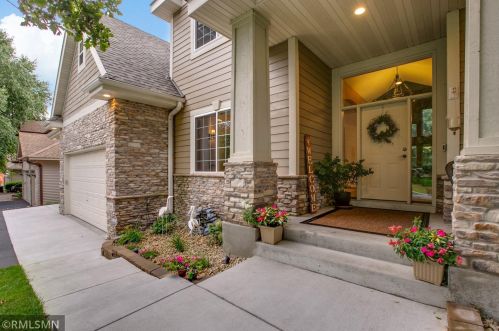 12956 Bluebird St, Minneapolis, MN 55448-4021