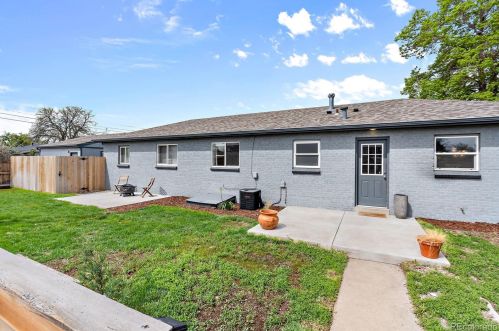 5194 33rd Ave, Denver CO  80207-1809 exterior