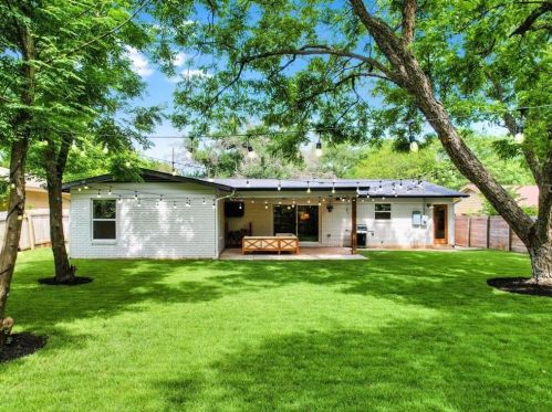 5707 Fairlane Dr, Austin TX  78757-4412 exterior