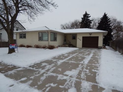 506 15th St, Hadar, NE 68701-4840