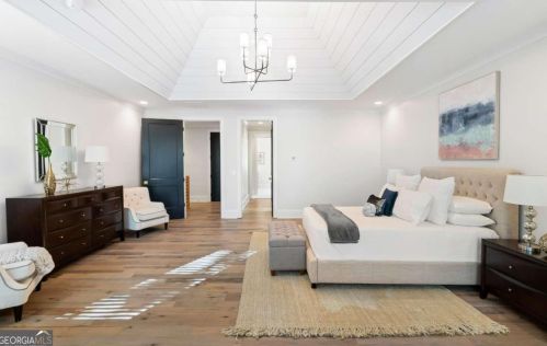 2731 Arden Rd, Atlanta GA  30305-1913 exterior