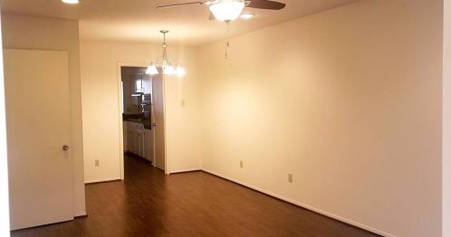 7509 Brentcove Cir, Dallas TX  75214-1808 exterior