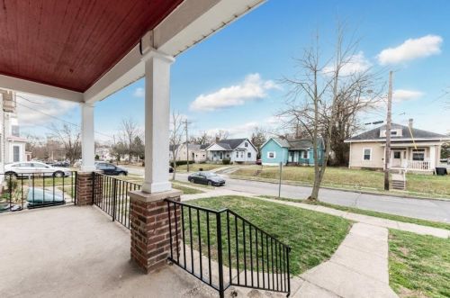 1180 Atwood Ave, Cincinnati, OH 45224-2658