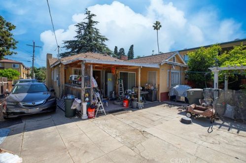 913 Maple St, Glendale CA  91205-1828 exterior