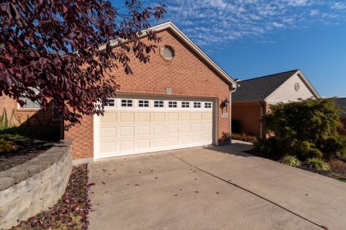 3324 Emerald Walk, Cincinnati, OH 45211-1990