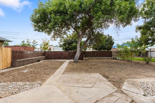 4585 Lincoln St, Englewood CO  80113-5732 exterior