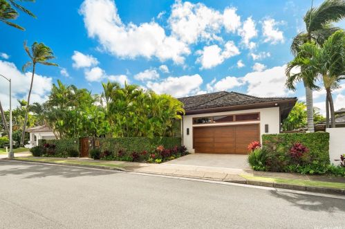 4451 Kolohala St, Honolulu HI  96816-4939 exterior