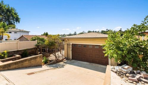 1988 Noble St, Lemon Grove, CA 91945-3730