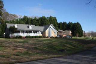 1007 White Oak Dr, Anderson, SC 29621-4454