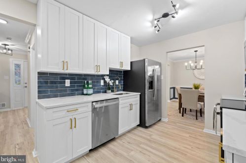 2121 Edgeware St, Silver Spring MD  20905-4216 exterior