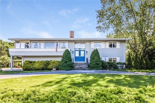 72 Benson Ave, Westerly, RI 02891-5317
