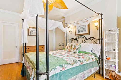 3 Deal Lk Ct, Tinton Falls NJ 07712-5116 exterior