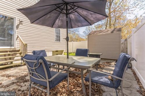 6318 Linden St, Shady Side MD  20764-2910 exterior