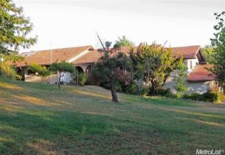 7627 Mountain Ave, Citrus Heights, CA 95662-2527