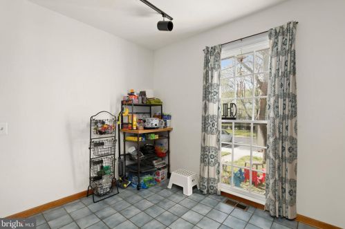 1812 Tufa Ter, Silver Spring MD 20904-5352 exterior