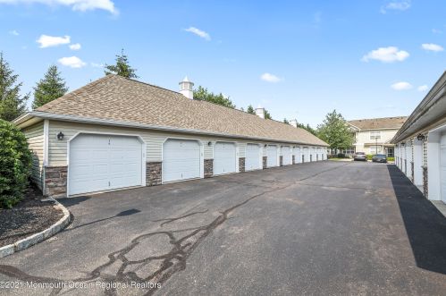 631 Ml Pond Way, Tinton Falls NJ 07724-2478 exterior