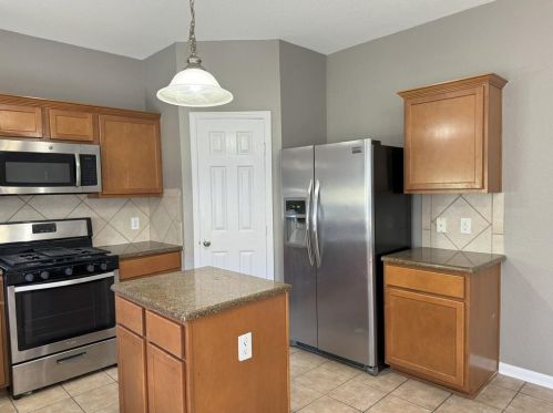 32410 Cross Spring Park Ln, Conroe TX  77385-3012 exterior