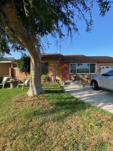 9113 Rosehedge Dr, Pico Rivera, CA 90660-3111