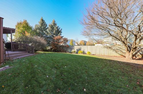 1450 Mesa Dr, Lemont, IL 60490-5569