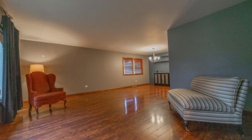 9601 Dogwood Dr, Hammond IN 46321-3709 exterior