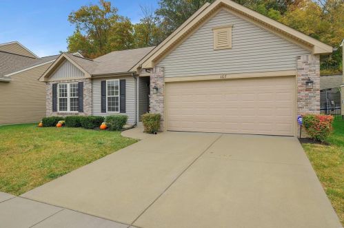 107 San Marino Pkwy, Fenton, MO 63026-7511