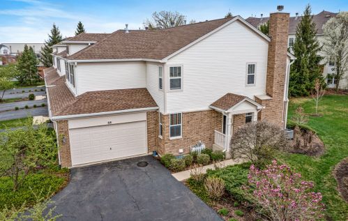 68 Woodview Dr, Glendale Heights, IL 60137-7838