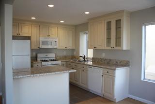 7440 Altiva Pl, Carlsbad CA  92009-6406 exterior