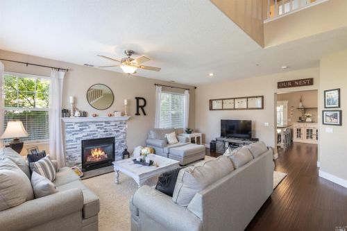 321 Equestrian Gap, Healdsburg, CA 95448-7002