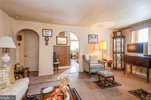 89 Taylor Ave, Trenton NJ  08610-3001 exterior