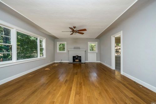 500 College Ave, Angwin, CA 94508-9728