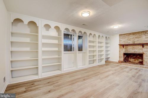 1606 Northcrest Dr, Silver Spring MD 20904-1456 exterior