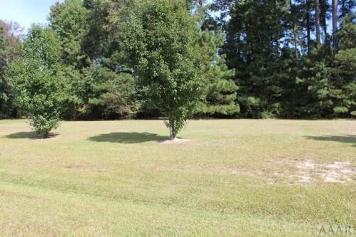 196 Carolina Club Dr, Grandy, NC 27939-9633